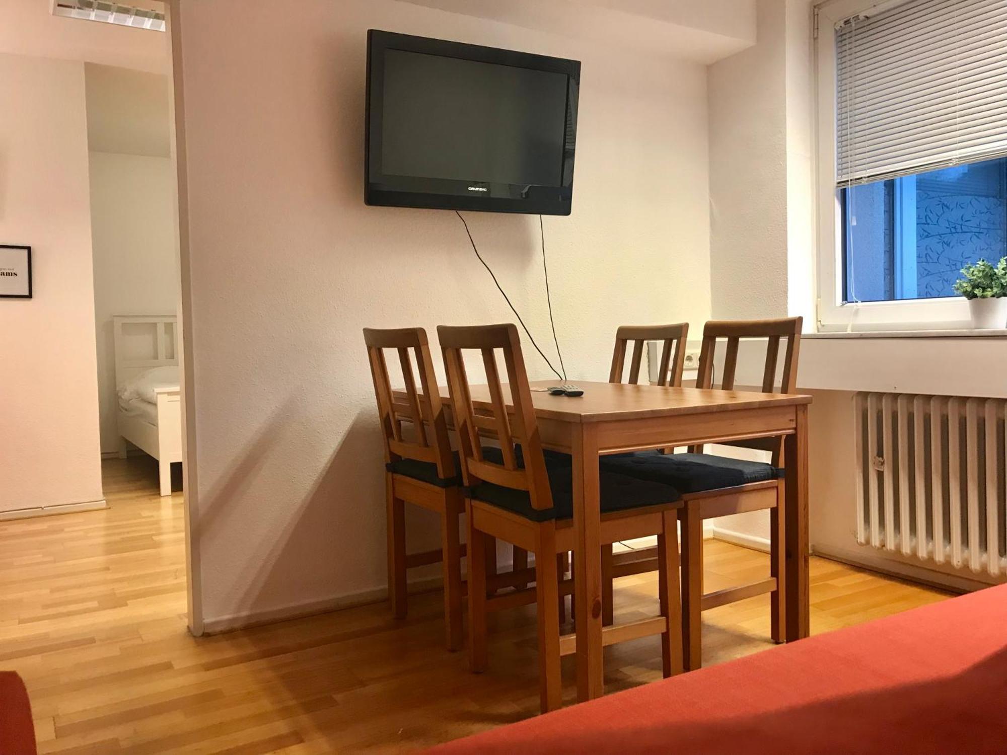 Relax Aachener Boardinghouse Budget Екстер'єр фото